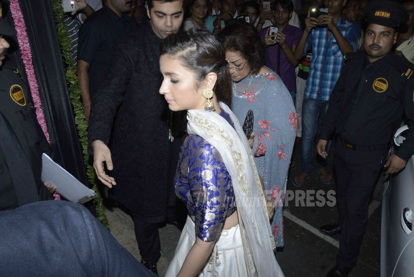Sonam Kapoor, Sonakshi Sinha, Tiger Shroff, Shilpa Shetty, Madhavan, Masaba, Sonu Sood, Tabu, Varun Dhawan, Bappi Lahiri, Divya Dutta, Ronit Roy, Riteish Deshmukh, Genelia D'Souza, Sophie Choudry, Manish Malhotra, Vivaan Shah, Bhushan Kumar, Shefali Shah, Alia Bhatt, Vikas Bahl, Jacqueline fernandez, Athiya Shetty, Sonali Bendre, Aishwarya Rai Bachchan, Asin, Amitabh Bachchan's Diwali bash