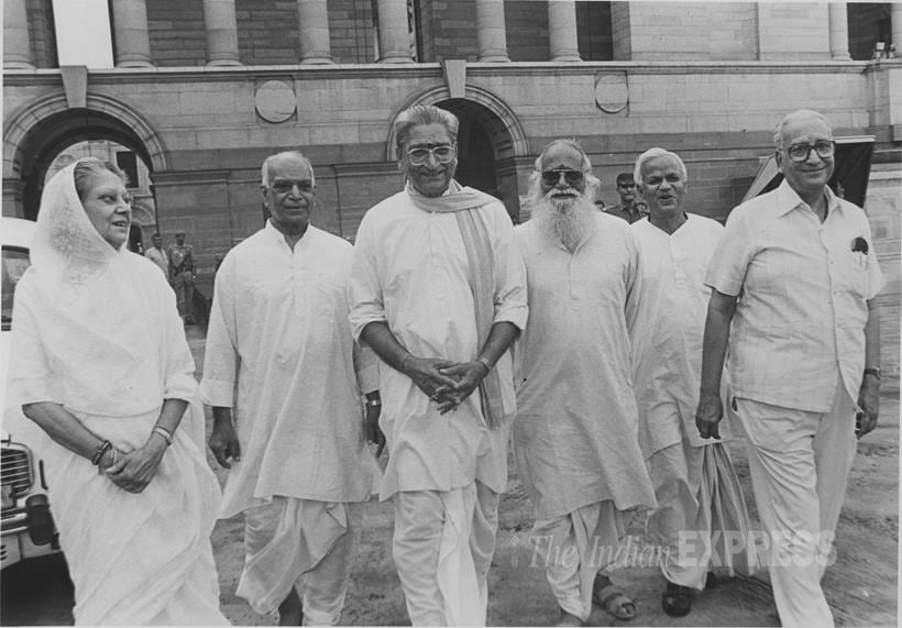 Ashok Singhal, Ashok Singhal death, Ashok Singhal passes away, Ashok Singhal Dead, Ashok Singhal Dies, Ashok Singhal news, VHP Leader Ashok Singhal Dead, VHP Leader Ashok Singhal Death, Ashok Singhal Latest News