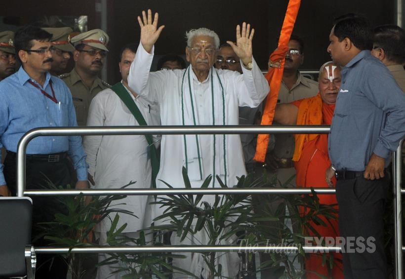 Ashok Singhal, Ashok Singhal death, Ashok Singhal passes away, Ashok Singhal Dead, Ashok Singhal Dies, Ashok Singhal news, VHP Leader Ashok Singhal Dead, VHP Leader Ashok Singhal Death, Ashok Singhal Latest News