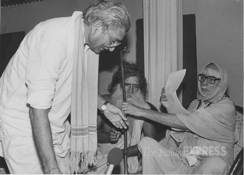 Ashok Singhal, Ashok Singhal death, Ashok Singhal passes away, Ashok Singhal Dead, Ashok Singhal Dies, Ashok Singhal news, VHP Leader Ashok Singhal Dead, VHP Leader Ashok Singhal Death, Ashok Singhal Latest News