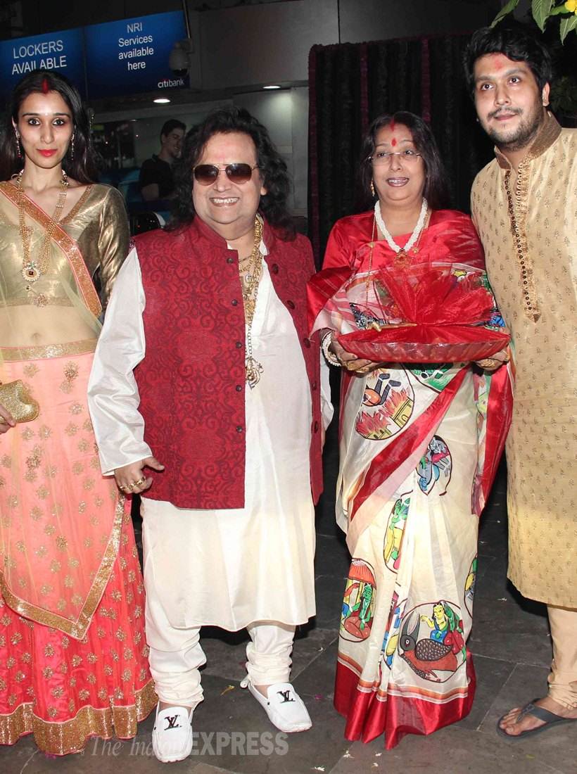 Sonam Kapoor, Sonakshi Sinha, Tiger Shroff, Shilpa Shetty, Madhavan, Masaba, Sonu Sood, Tabu, Varun Dhawan, Bappi Lahiri, Divya Dutta, Ronit Roy, Riteish Deshmukh, Genelia D'Souza, Sophie Choudry, Manish Malhotra, Vivaan Shah, Bhushan Kumar, Shefali Shah, Alia Bhatt, Vikas Bahl, Jacqueline fernandez, Athiya Shetty, Sonali Bendre, Aishwarya Rai Bachchan, Asin, Amitabh Bachchan's Diwali bash