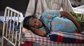 Swarn Kaur at PGIMER Gurdwara in Chandigarh. Express Photo by Kamleshwar Singh PGIMER Gurdwara, chandigarh PGI, chandigarh hospitals, breast cancer, chandigarh health treatments, medical treatments for poor, health news, medicine news, india news, punjab news