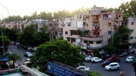 delhi, delhi man dies, dwarka man dies, delhi bpo employee dies, delhi man falls from flat, delhi news, india news, indian express news