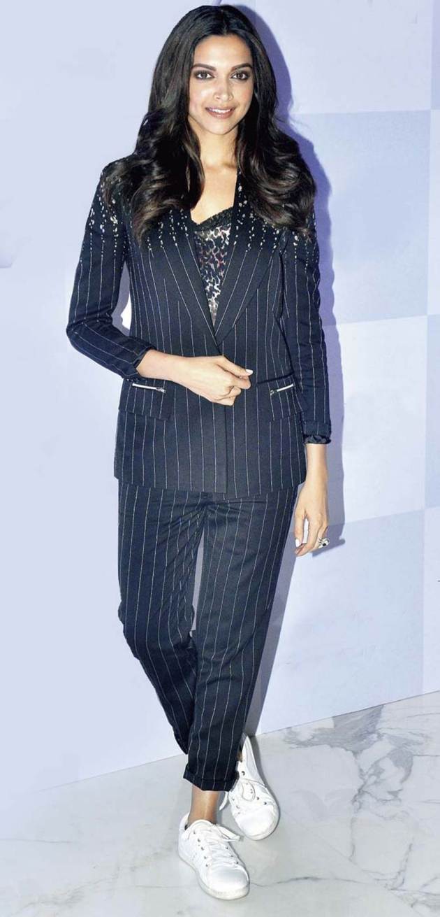 Priyanka Chopra, Katrina Kaif, Deepika Padukone, Priyanka Chopra photos, Katrina Kaif photos, Deepika Padukone photos, Priyanka Chopra hot photos, Katrina Kaif hot photos, Deepika Padukone hot photos, latest pic Priyanka Chopra, latest pic Katrina Kaif, latest pic Deepika Padukone