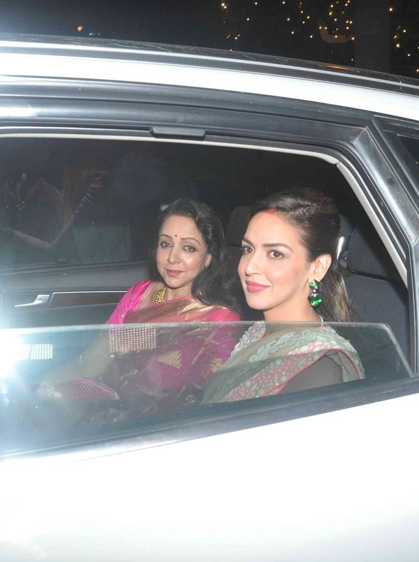 Sonam Kapoor, Sonakshi Sinha, Tiger Shroff, Shilpa Shetty, Madhavan, Masaba, Sonu Sood, Tabu, Varun Dhawan, Bappi Lahiri, Divya Dutta, Ronit Roy, Riteish Deshmukh, Genelia D'Souza, Sophie Choudry, Manish Malhotra, Vivaan Shah, Bhushan Kumar, Shefali Shah, Alia Bhatt, Vikas Bahl, Jacqueline fernandez, Athiya Shetty, Sonali Bendre, Aishwarya Rai Bachchan, Asin, Amitabh Bachchan's Diwali bash