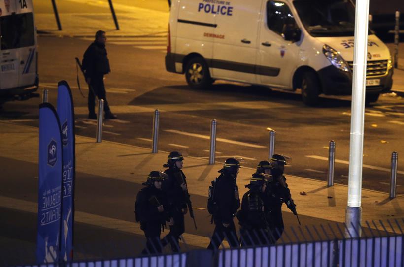 paris, paris attacks, paris terrorist, paris death toll, paris deaths, paris attacks dead, paris terrorists, francois hollande, barack obama, paris shootout, paris bombing, paris terror attack, paris shooting, paris blast, paris news, world news