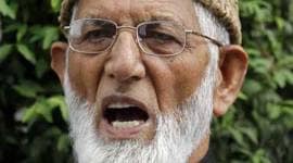 kashmir unrest, kashmir hurriyat, hurriyat, all party hurriyat conference, seperatists, kashmir seperatists, syed ali shah geelani, mirwaiz umar farooq, yasin malik, seperatist leaders, kashmir parties, pdp, nc, hurriyat kashmir, kashmir violence, kashmir army, kashmir police, kashmir news, india news