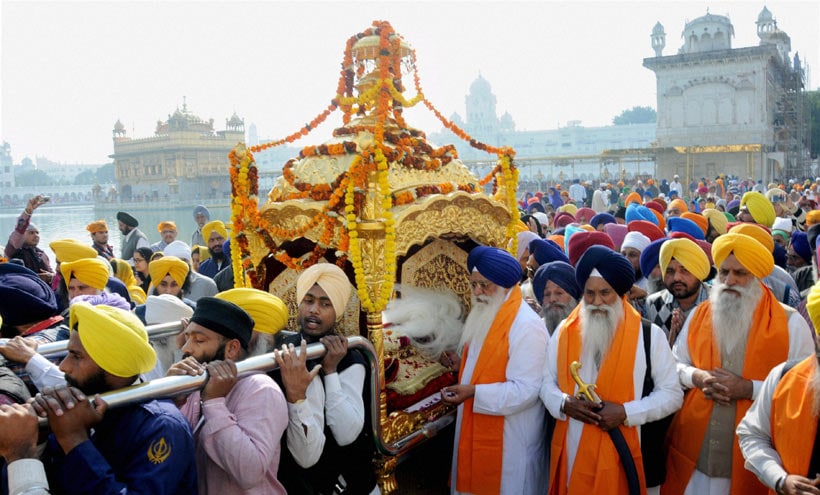 Guru Nanak Jayanti Celebrations: Must-see Photos | Picture Gallery ...