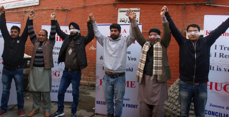 Kashmiri Pandit, Hug campaign, Sandeep Mawa, Sandeep Mawa hug campaign, kashmir hug campaign,tolerance social experiment, Muslim community, Sikh community, nation news, india news