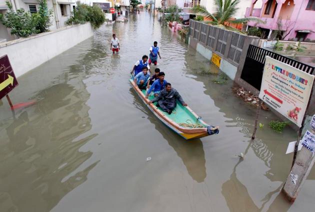 Chennai receives heaviest rainfall in a decade, city plunged in despair ...