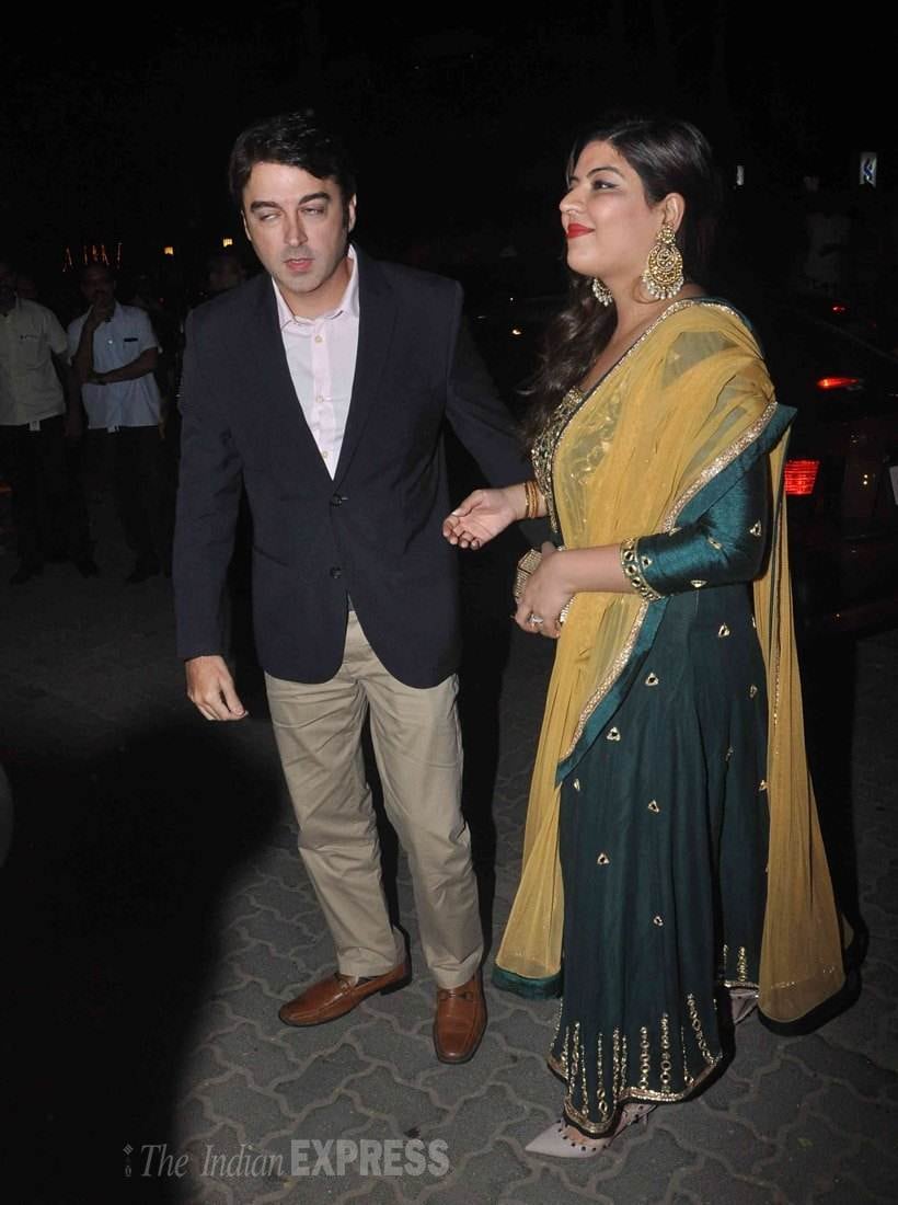 Sonam Kapoor, Sonakshi Sinha, Tiger Shroff, Shilpa Shetty, Madhavan, Masaba, Sonu Sood, Tabu, Varun Dhawan, Bappi Lahiri, Divya Dutta, Ronit Roy, Riteish Deshmukh, Genelia D'Souza, Sophie Choudry, Manish Malhotra, Vivaan Shah, Bhushan Kumar, Shefali Shah, Alia Bhatt, Vikas Bahl, Jacqueline fernandez, Athiya Shetty, Sonali Bendre, Aishwarya Rai Bachchan, Asin, Amitabh Bachchan's Diwali bash