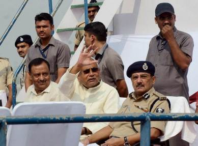 Nitish Kumar, Narendra Modi, Kanhaiya Kumar, JNUSU, JNU, JNU controversy, sedition, anti-national, umar khalid, hafiz saeed, afzal guru