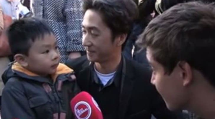 paris attacks, paris terror attacks, le petit journal, viral facebook video, viral videos, france, paris dad son, dad son video, paris suspects, paris shooting, paris news