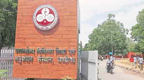 Chandigarh, Chandigarh PGI recruitment, PGI recruitment of staff members, Doctors unhappy with staff recruitment at PGI, Chandigarh news, Chandigarh PGI news, Punjab News, Latest news, India news