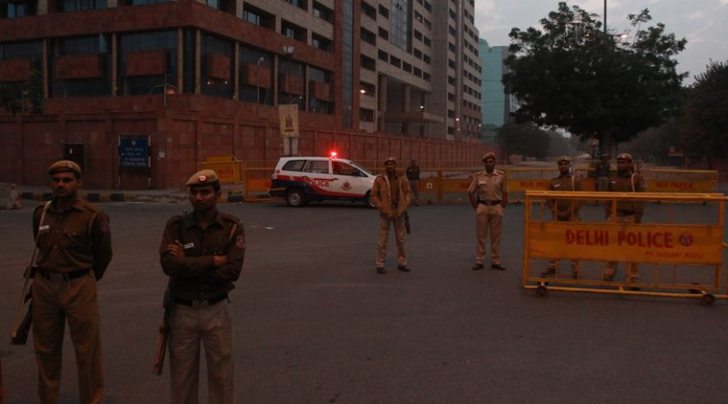 Chhota Rajan S Arrival For 15 Minute Journey Two Convoys 60 Officers As Escort India News The Indian Express