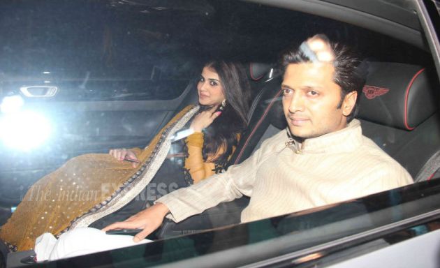 Amitabh Bachchan, Aishwarya Rai Bachchan, Abhishek Bachchan, Jaya Bachchan, Akshay Kumar, Twinkle Khanna, Karan Johar, Sidharth Malhotra, Rishi kapoor, Neetu Singh Kapoor, Lara Dutta, Madhavan, Manish Malhotra, Reema Jain, Anu Dewan, Dabboo Ratnani, Riteish Deshmukh, Genelia D'Souza, Karisma Kapoor, Ekta Kapoor, Jitendra, Kirron Kher, Suniel Shetty, Mana Shetty, Tusshar Kapoor, David Dhavan, Diwali party, bollywood, entertainment