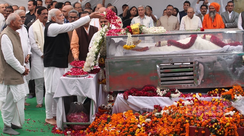 Ashok Singhal, Ashok Singhal death, Ashok Singhal passes away, Ashok Singhal Dead, Ashok Singhal Dies, Ashok Singhal news, VHP Leader Ashok Singhal Dead, VHP Leader Ashok Singhal Death, Ashok Singhal Latest News, NArendra Modi, Arun Jaitley, Sushma Swaraj, Venkaiah Naidu, Amit Shah