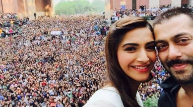 Salman Khan, Prem Ratan Dhan Payo, Sonam Kapoor, Salman Khan Sonam Kapoor, Salman Khan Prem Ratan Dhan Payo, Salman Khan Selfie, Salman Sonam Selfie, Salman, Sonam, Salman Prem Ratan Dhan payo, Prem Ratan Dhan Payo Trailer, Entertainment news