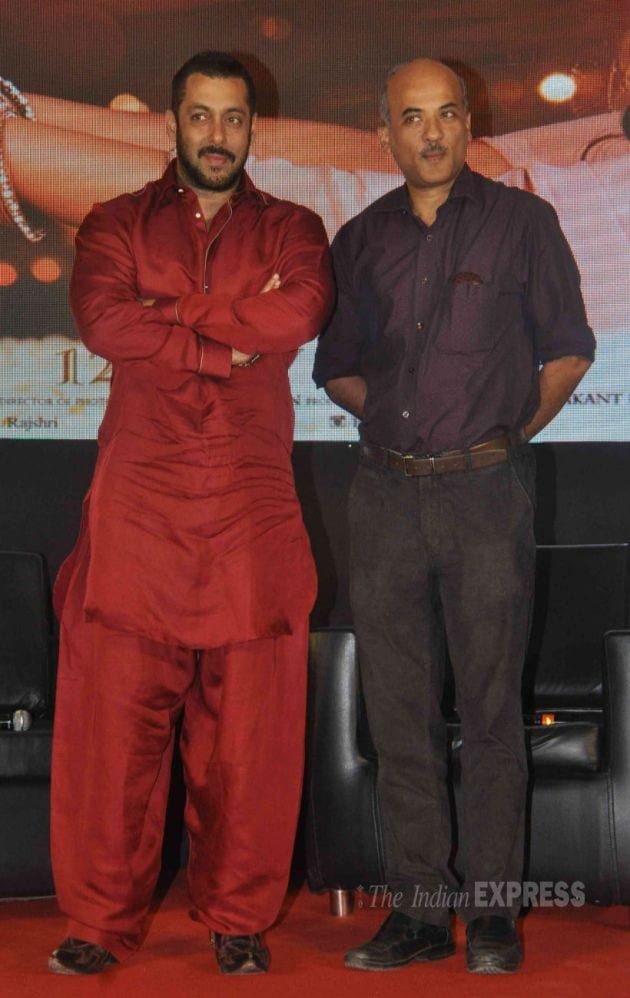 Salman Khan, Sooraj Barjatya, Sonam Kapoor, Harshaali Malhotra, Kareena Kapoor Khan, Sooraj pancholi