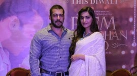 Salman Khan, Shah Rukh Khan, Intolerance, Intolerance Issue, Intolerance Controversy, Salman Khan on intolerance issue, Salman Khan comments on Intolerance Issue, Salman on Intolerance Issue, Shah Rukh khan intolerance, Prem Ratan Dhan payo, Sonam Kapoor, Aaj Unse Milna Hai Song, Aaj Unse Milna Hai Launch, Entertainment news