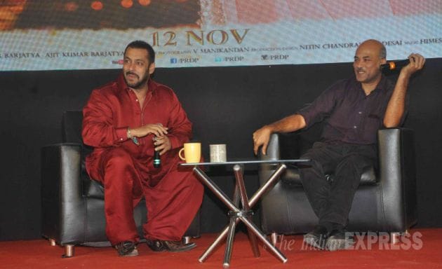 Salman Khan, Sooraj Barjatya, Sonam Kapoor, Harshaali Malhotra, Kareena Kapoor Khan, Sooraj pancholi
