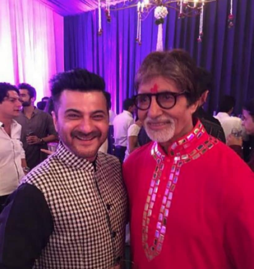 Amitabh Bachchan, Aishwarya Rai Bachchan, Abhishek Bachchan, Preity Zinta, Rani Mukerji, Shilpa Shettty, Aaradhya Bachchan, Saif Ali Khan, Kareena Kapoor, Karisma Kapoor, Manish Malhotra, sonam Kapoor, Alia Bhatt, Ranveer Singh, Athiya Shetty, Tiger Shroff, Maheep Kapoor, Sanjay Kapoor, Amrita Arora, Malaika Arora Khan, Diwali party, bollywood, entertainment