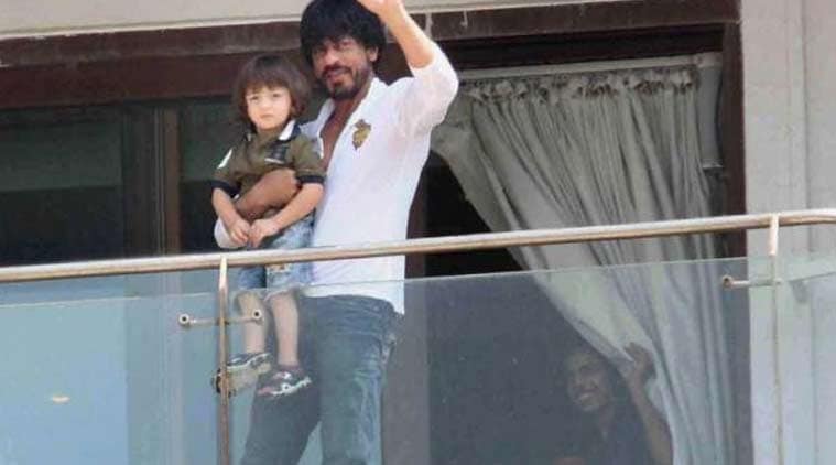 Shah Rukh Khan, AbRam, SRK Abram, Gerua, Dilwale