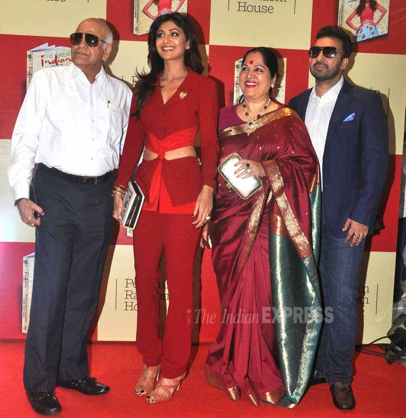 Shilpa Shetty, Raj Kundra, Amitabh Bachchan, Varun Dhawan, Anil Kapoor, Manish Paul, Shamita Shetty, Madhavan