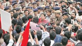 occupy ugc, ugc, ugc protest, smriti irani, yogendra yadav, yogendra yadav ugc protest, smriti irani ugc protest, delhi news, latest news