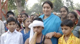 Smriti Irani, border Soldiers, jawaharlal nehru, childrens' day, india news, indian soldiers, Seema Darshan, HRD ministry