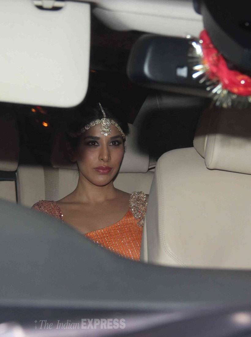 Sonam Kapoor, Sonakshi Sinha, Tiger Shroff, Shilpa Shetty, Madhavan, Masaba, Sonu Sood, Tabu, Varun Dhawan, Bappi Lahiri, Divya Dutta, Ronit Roy, Riteish Deshmukh, Genelia D'Souza, Sophie Choudry, Manish Malhotra, Vivaan Shah, Bhushan Kumar, Shefali Shah, Alia Bhatt, Vikas Bahl, Jacqueline fernandez, Athiya Shetty, Sonali Bendre, Aishwarya Rai Bachchan, Asin, Amitabh Bachchan's Diwali bash