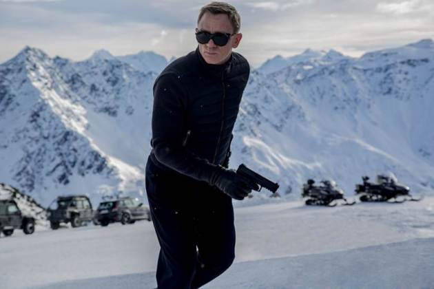 Spectre, Daniel Craig, Monicca Bellucci, Naomi Harris, Lea Seydoux
