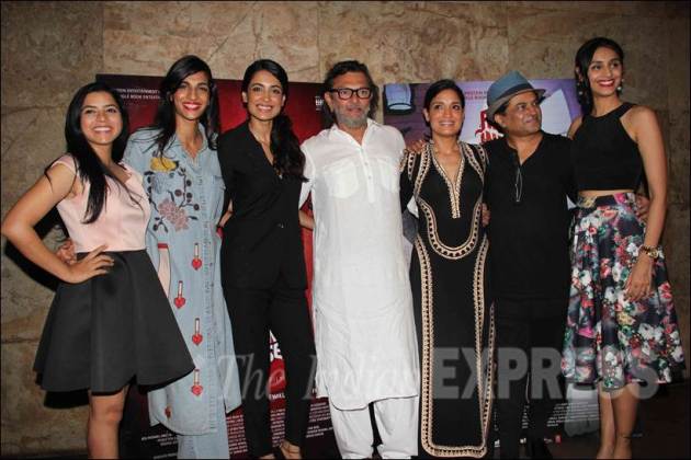 Veteran actress Waheeda Rehman along with actor Arshad Warsi and his wife Maria Goretti and the cast of 'Angry Indian Goddesses' including Sandhya Mridul, Anushka Manchanda, Rajshri Deshpande watched the film in Monday (November 30).Waheeda Rehman poses with 'Angry Indian Goddesses' actor Sandhya Mridul.