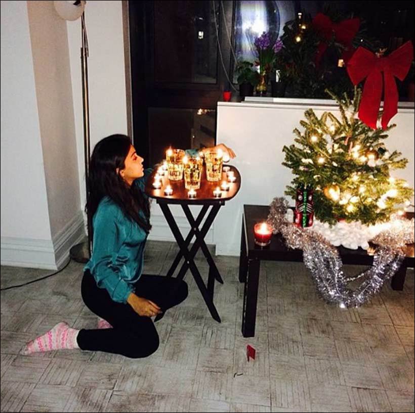 anushka sharma, christmas, christmas mass, athiya shetty, shraddha kapoor, malaika arora khan, amrita aroa, taylor swift, zoa morani, sara jane dias, mandira bedi, sangeeta bijlani, karan johar, entertainment