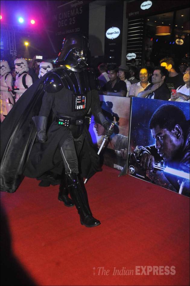 Ibrahim ALi Khan, Saif Ali Khan, Sonali Bendre, Aamir Khan, Ira Khan, Star Wars, Madhavan, Raju Hirani, Kalki Koechlin, Elli Avram, Rajkummar Rao, Karanvir Bora