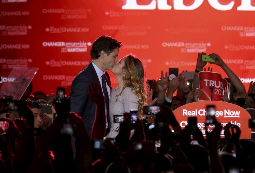 Mark Zuckerberg, Mark Zuckerberg Daughter, Vladimir Putin, Vladimir Putin Workout, Barack Obama, Barack Obama Selfie, Hillary Clinton, Dilma Rousseff, Francois Hollande, Angela Merkel, Tamil Nadu Floods, Migrant Crisis, Syrian Migrants, Justin Trudeau, Nepal Earthquake, Photos of the year, Pictures of the year, photos 2015, Pictures 2015, Pics, images, Photos, Pictures