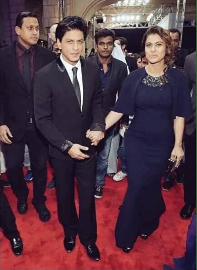 shah rukh khan, kajol, srk, kajol srk, varun dhawan, kriti sanon, varun, kriti, varun kriti, srk pics, srk in dubai, kajol pics, kajol in dubai, varun dhawan pics, varun in dubai, entertainment news, bollywood pics, dilwale, dilwale cast, dilwale cast pics, dilwale in dubai