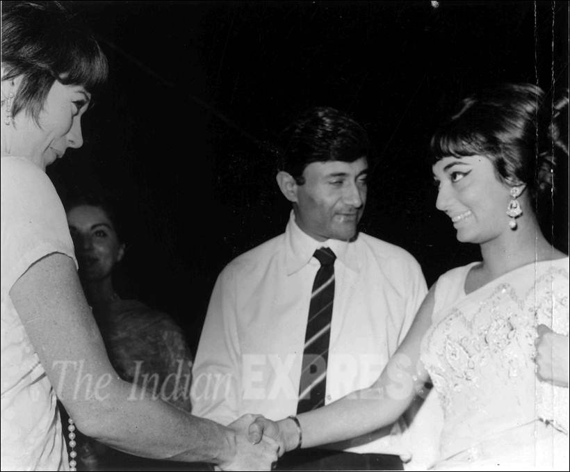Sadhana passes away, Sadhana death, Sadhana Shivdasani Death, Sadhna Death, Sadhana Dead, Sadhana Passes Away, Sadhana pics, Sadhana Photos, Sadhana Films, Sadhana Dies, Sadhana News
