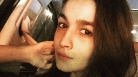 Alia Bhatt, Alia Bhatt injured, Alia Bhatt Burns, Alia Bhatt Hands Burns, Alia Bhatt Face Burns, Alia Bhatt Injury, Alia Bhatt Suffers Minor Burns, Alia Bhatt burn injury, Alia Bhatt Health, Alia Bhatt Condition, Entertainment News