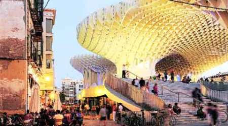 Jurgen Mayer, building spaces, exhibition, Plaza de la Encarnacion, Spanish Semana Santa, Block.Buster, talk