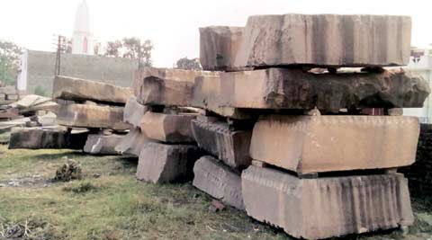 Gujratsex - In Ayodhya, Ram temple back in focus as stones arrive from Gujarat,  Rajasthan | Lucknow News - The Indian Express