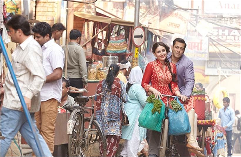 Dilwale, Bajirao Mastani, Prem Ratan Dhan Payo, Highest opening weekend grossers of 2015, Shah Rukh Khan, Kajol, Ranveer Singh, Deepika Padukone, Priyanka Chopra, Salman Khan, Sonam Kapoor, Bajrangi Bhaijaan, Salman Khan, Kareena Kapoor Khan, Singh Is Bliing, Akshay Kumar, Amy Jackson, Brothers, Sidharth Malhotra, Jacqueline Fernandez, ABCD 2, Shraddha Kapoor, Varun Dhawan, Tanu Weds Manu Returns, Kangana Ranaut, R Madhavan, Dil Dhadakne Do, Priyanka Chopra, Ranveer Singh, Anushka Sharma, Farhan Akhtar, Gabbar is Back