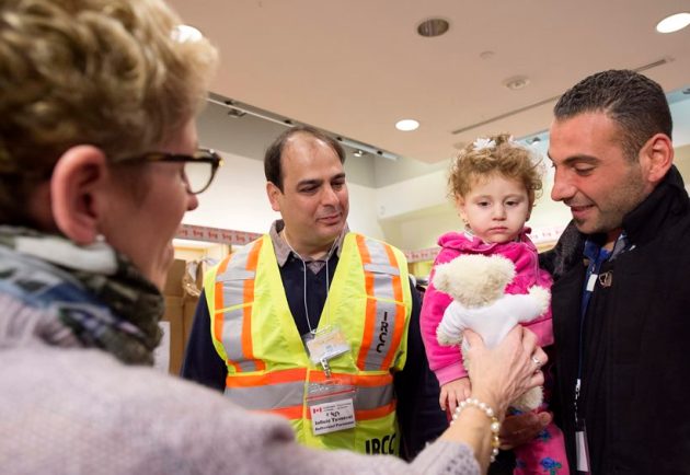 canada, refugee, syrian refugee, syrian refugee in canada, canada airport, toronto airport refugees, migrants, Syrian migrants, canada prime minister, PM of canada, Prime Minister Justin Trudeau, PM justin, justin and syria, airport refugees, canada PM photos,