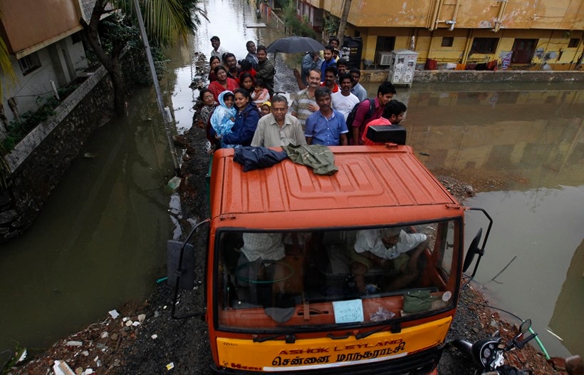 Chennai flood, Chennai, chennai rains, Chennai flood pictures, Chennai flood relief, Tamil nadu floods, Chennai rescue work, Floods rescue work, Chennai latest news, india news