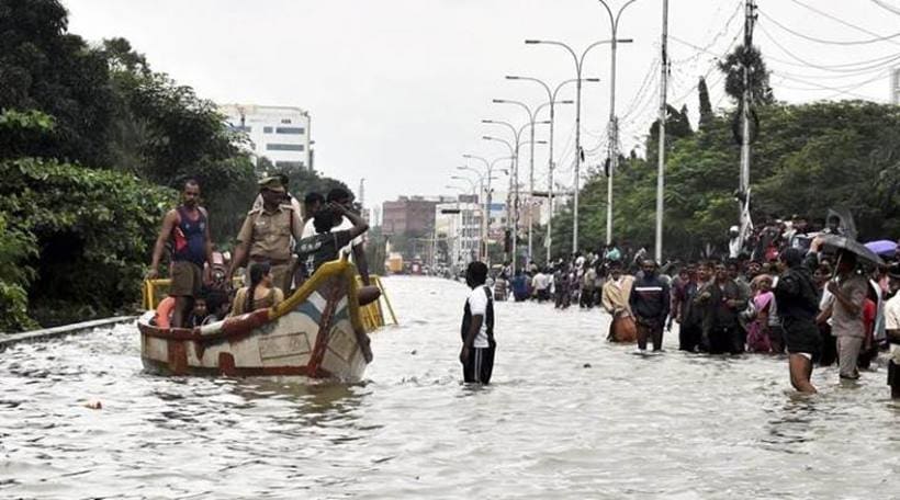 chennai floods 2015 images, Chennai flood, Chennai, chennai rains, Chennai flood pictures, Chennai flood relief, Tamil nadu floods, Chennai rescue work, Floods rescue work, Chennai latest news, india news