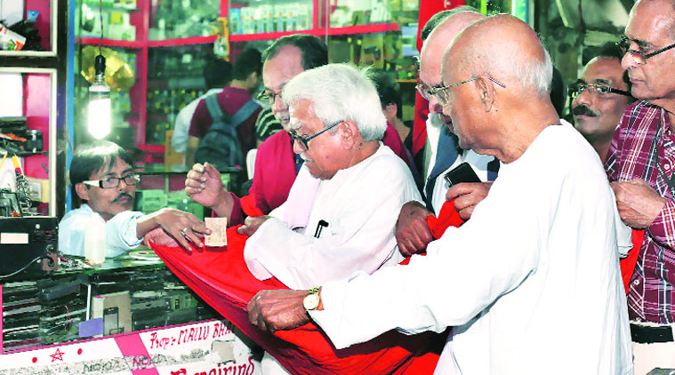 Left Front Chairman Biman Bose collects funds for workers of North Bengal’s closed tea gardens, in Kolkata on Tuesday. (Source: Express photo by Partha Paul)