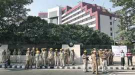 Arvind Kejriwal, CBI raid, CM raid cbi, Kejriwal cbi raid, delhi cm raid, delhi cm cbi raid, narendra modi, pm raid, delhi news