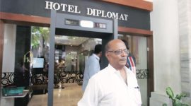 diplome-small no alt set