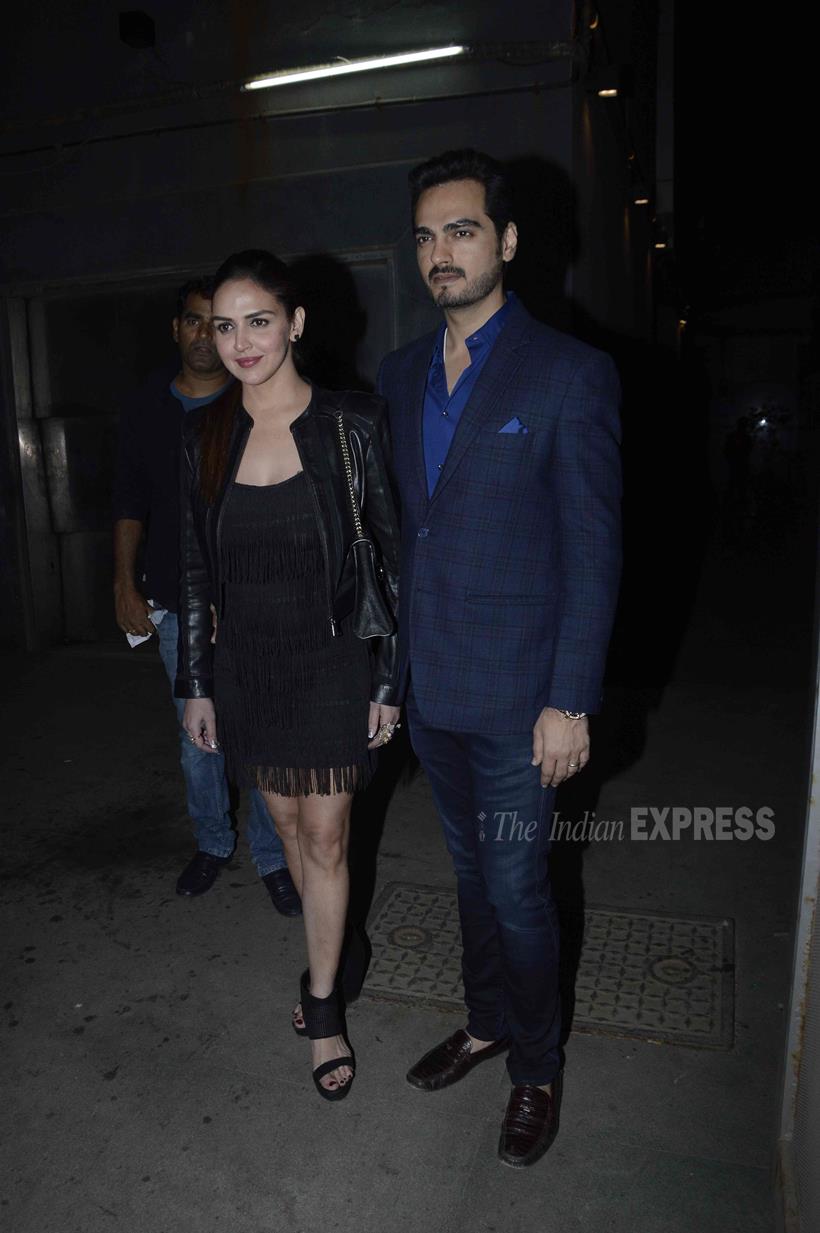 Jackky Bhagnani, Jackky Bhagnani birthday photos, Jackky Bhagnani birthday 2015, Varun Dhawan, Arjun kapoor, anshula kapoor, Riteish Deshmukh, Aditi rao hydari, Rohit Dhawan, Sophie Choudry, Sussanne Khan, Zayed Khan, Malaika Parekh, esha deol, Bharat Takhtani, Prateik Babbar, Aashish Chaudhary, entertainment photos