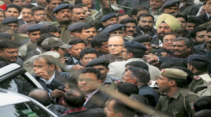 DDCA, DDCA case, DDCA controversy, arun jaitley, kirti azad, gandhi, arun jailey resign, advani resign, jaitley quit cabinet, BJP, DDCA news